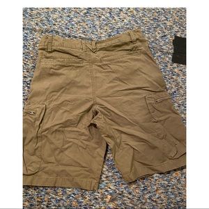 Men’s cargo shorts